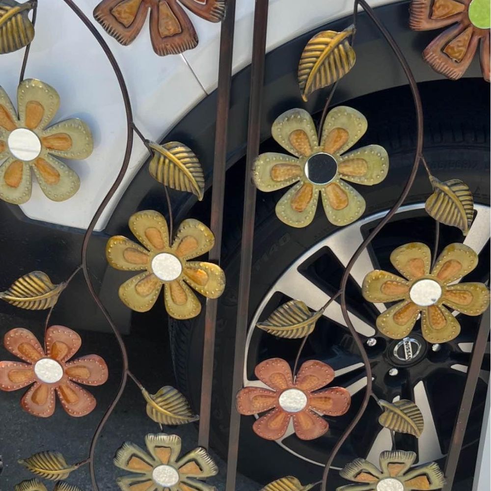 Wall decor
